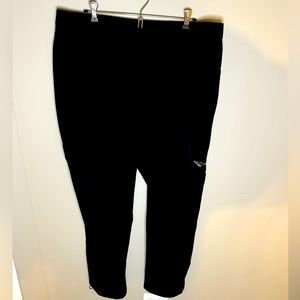 Chicos Zenergy Black Cargo pants